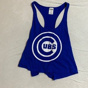 Cubs tank